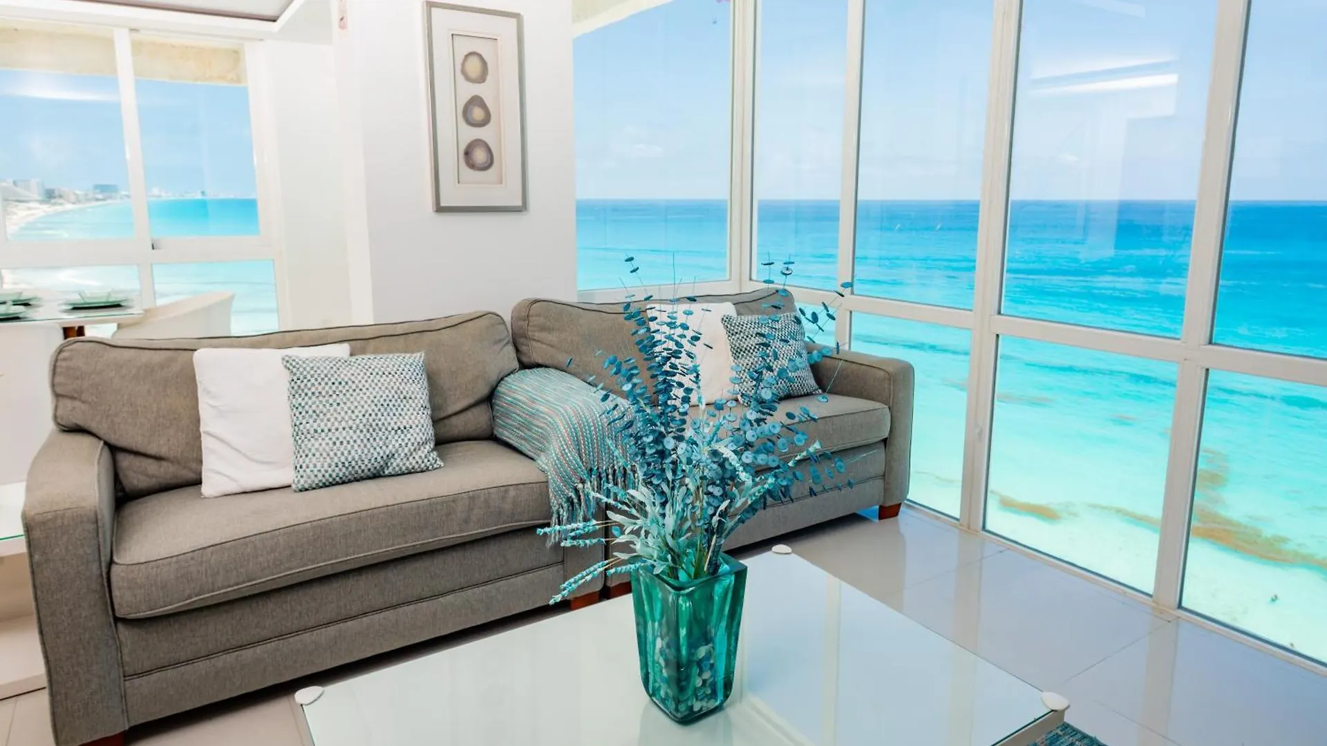 Daire Ocean View Modern Condo & Luxury Amenities Cancun Meksika