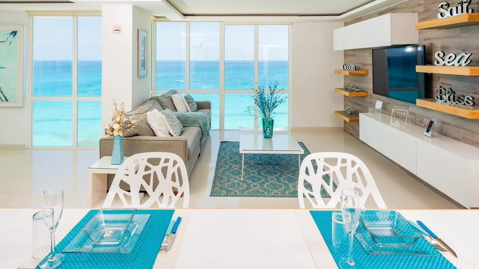 Ocean View Modern Condo & Luxury Amenities Cancun