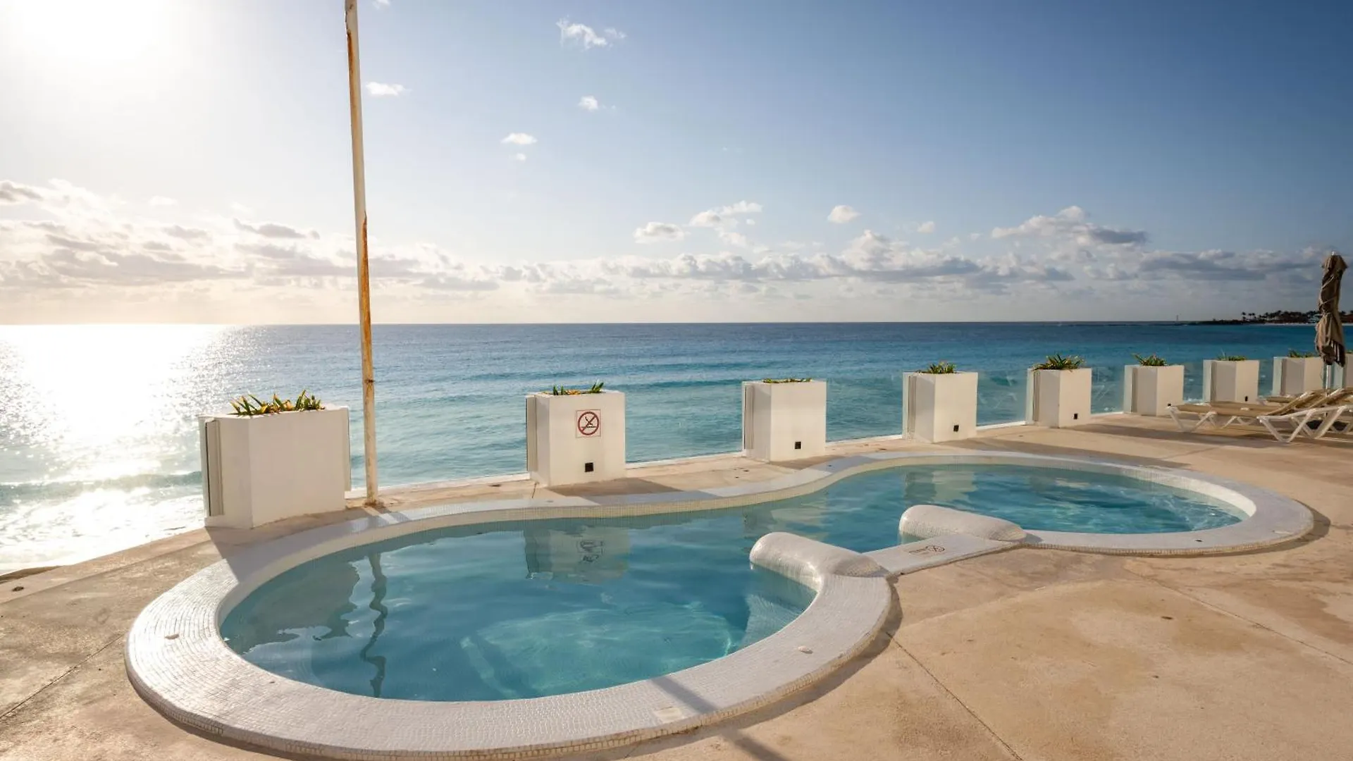 Ocean View Modern Condo & Luxury Amenities Cancun 0*,